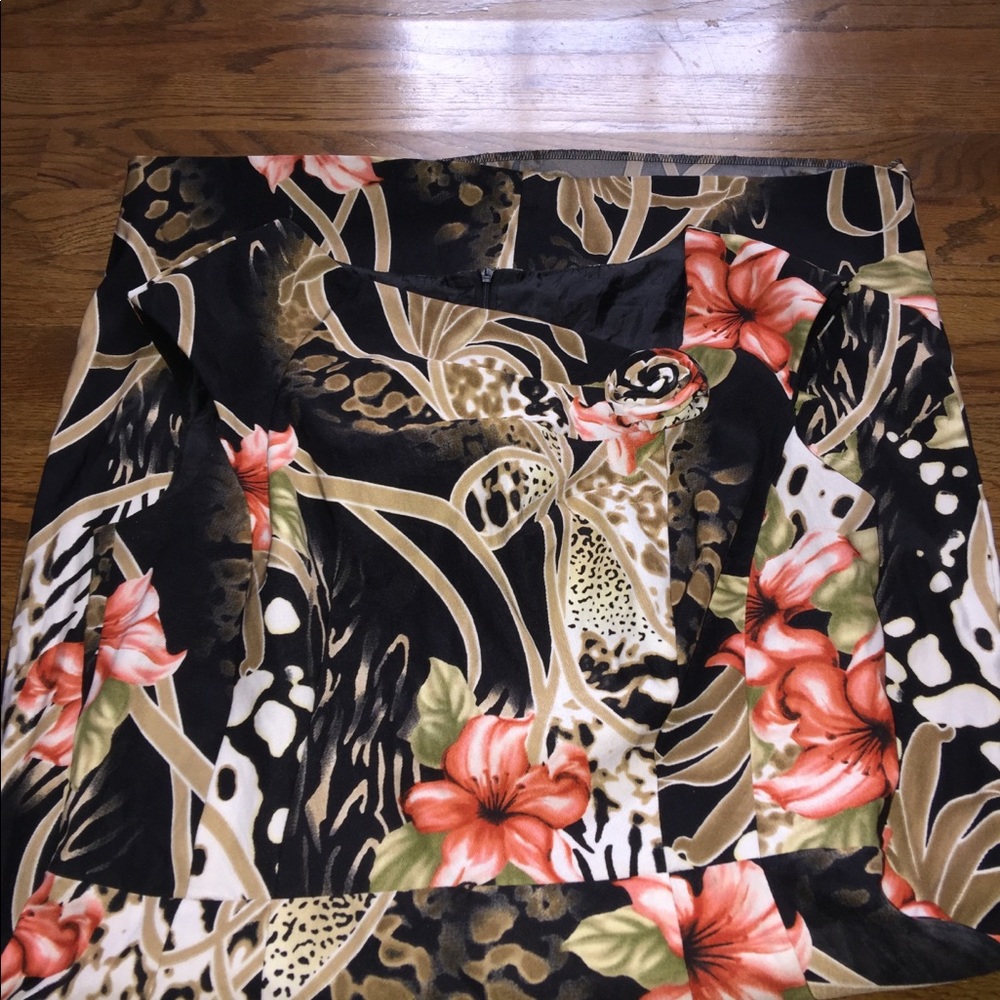 Women’s dress